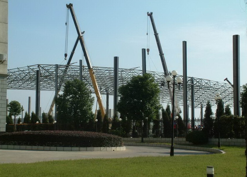 赣州加油站罩棚网架